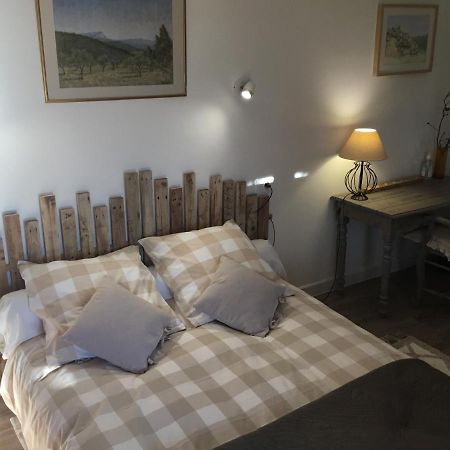 Petit Cocon Dans Le Luberon Apartment Lauris Bagian luar foto