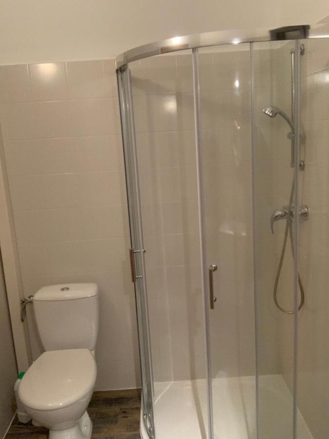 Petit Cocon Dans Le Luberon Apartment Lauris Bagian luar foto
