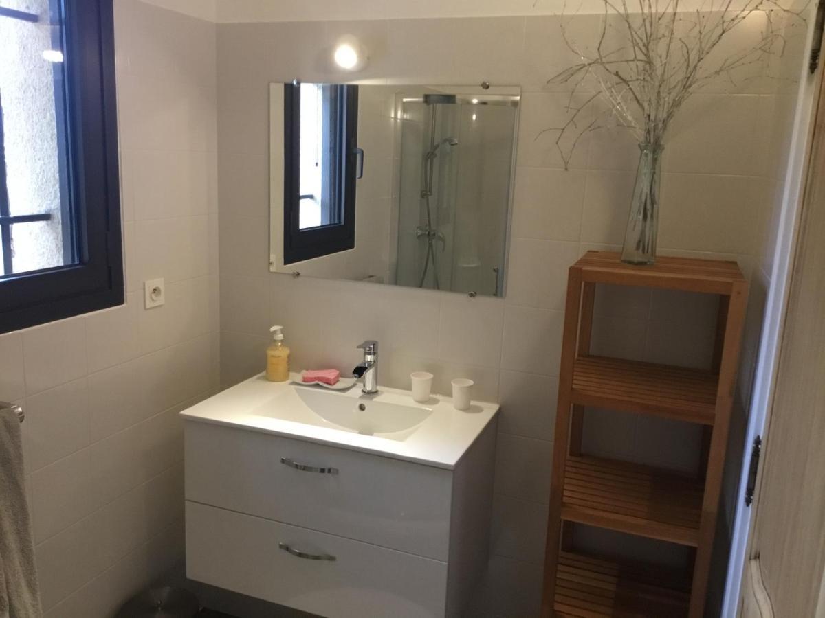 Petit Cocon Dans Le Luberon Apartment Lauris Bagian luar foto