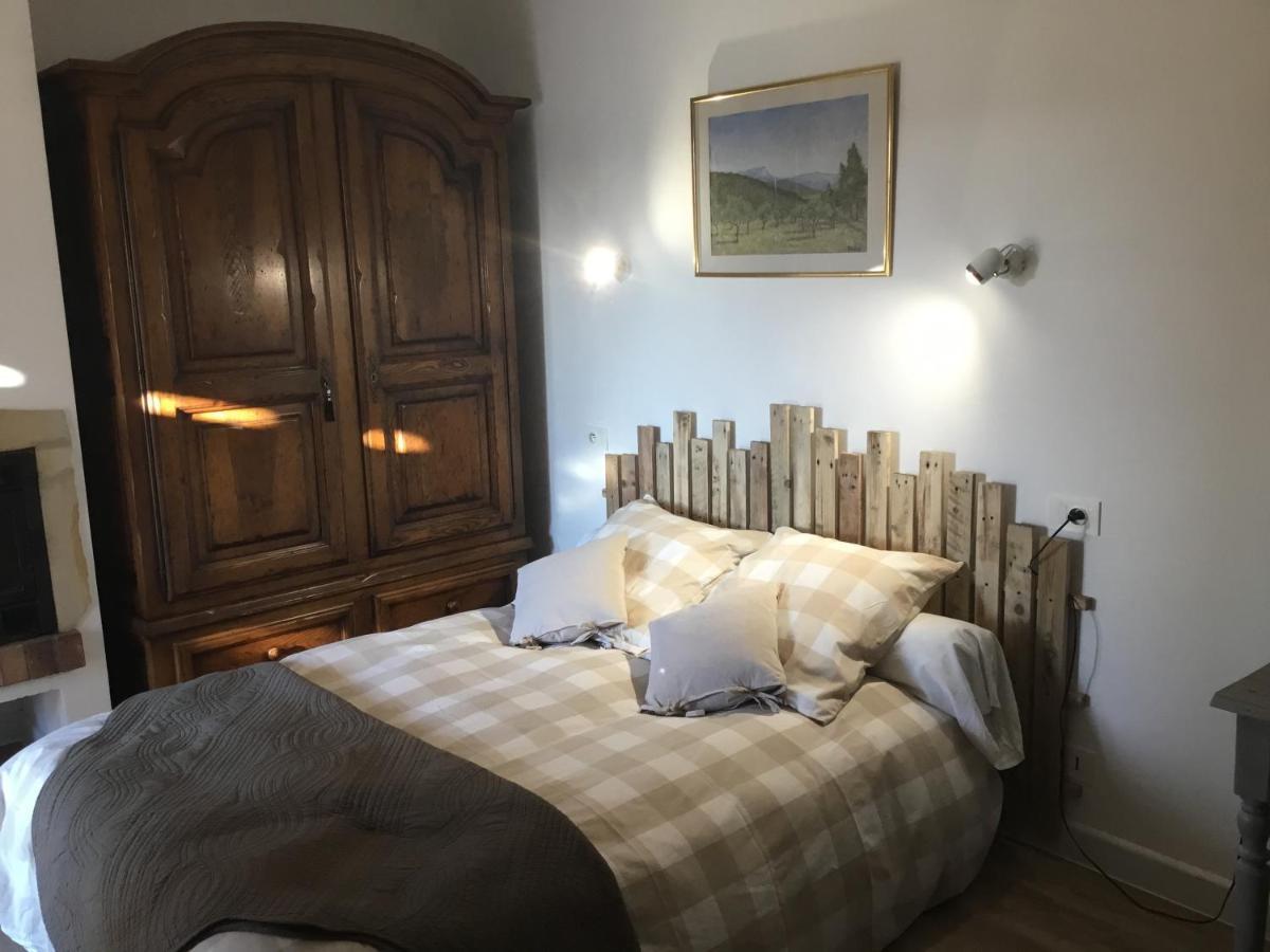 Petit Cocon Dans Le Luberon Apartment Lauris Bagian luar foto