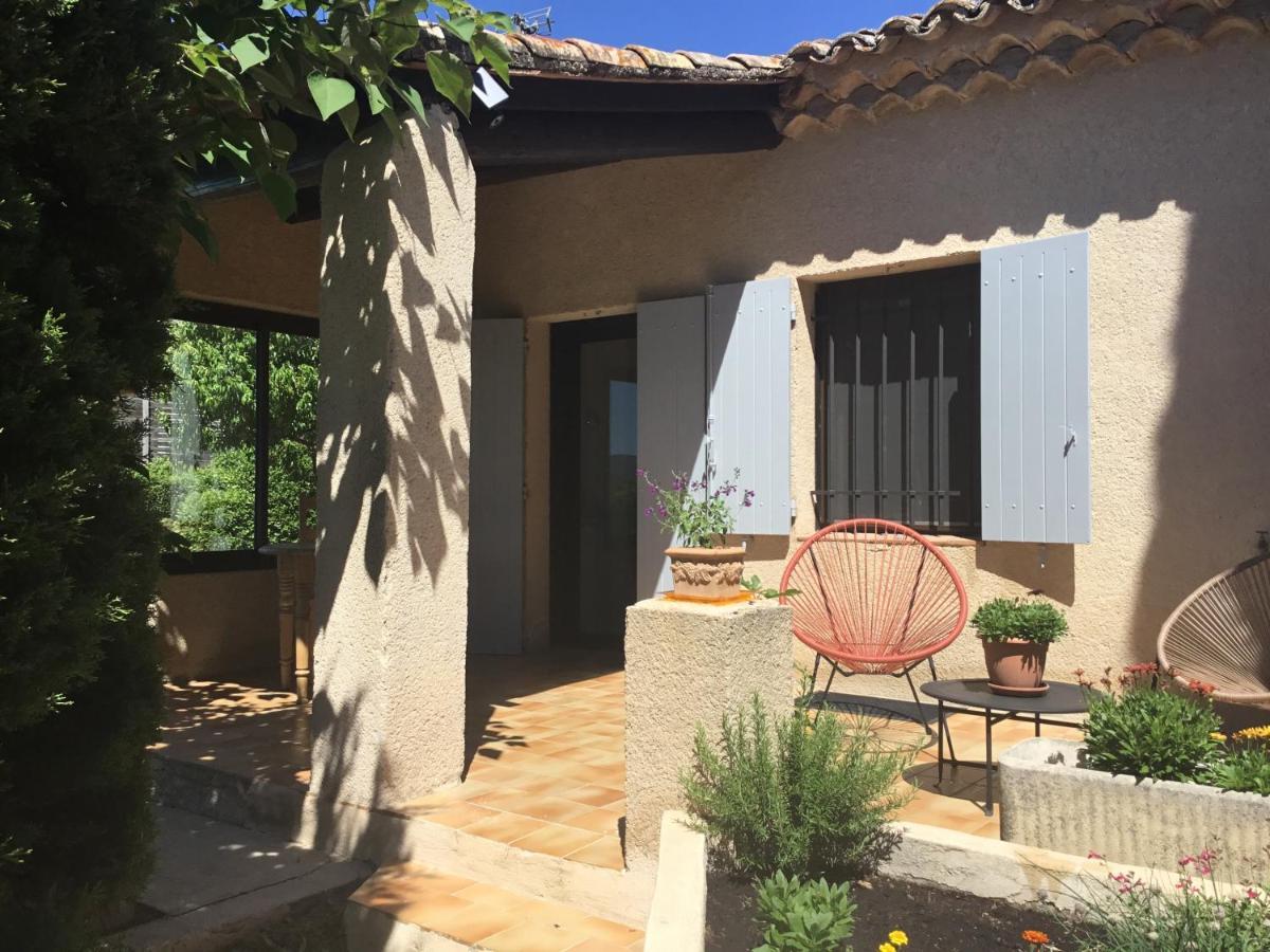 Petit Cocon Dans Le Luberon Apartment Lauris Bagian luar foto