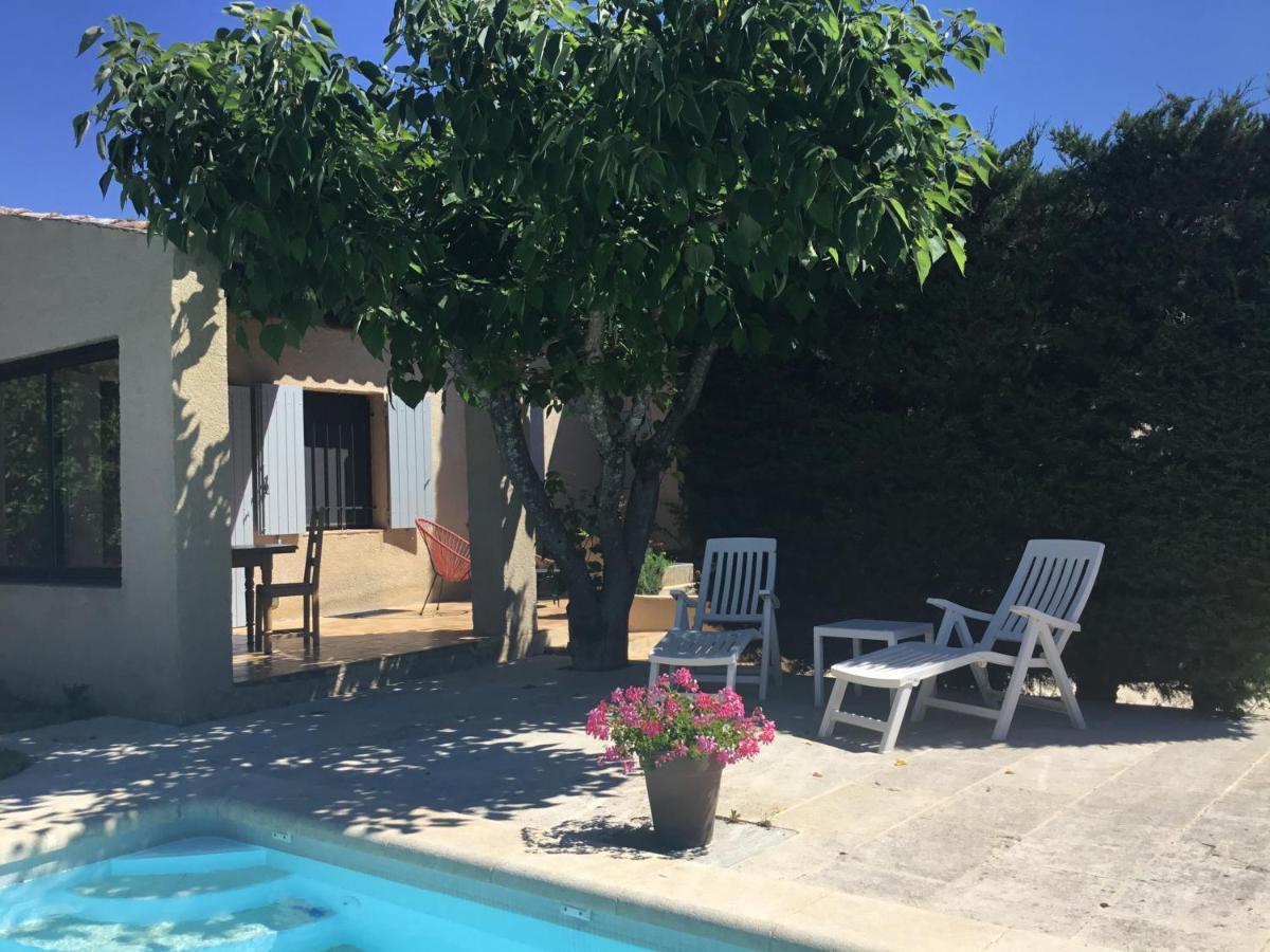 Petit Cocon Dans Le Luberon Apartment Lauris Bagian luar foto
